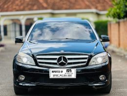 2008 MERCEDS BENZ C200 W204